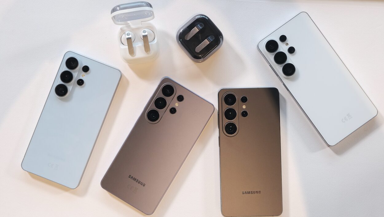 Samsung Tampil Dengan Kamera 200MP & AI Proaktif! Ini Definisi Telefon Pintar 2026