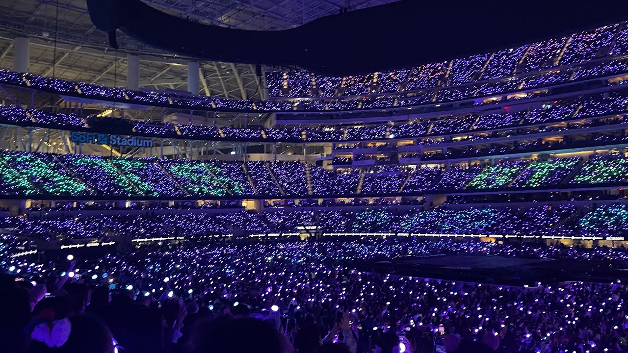 Peminat K-Pop 'Serang' Malaysia Selepas Ditegur Buat Masalah Di Dalam Konsert