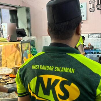 Ditanya Pelanggan Luar, Tauke Nasi Kandar Jelaskan Kenapa Mamak Tidak Sambut Thaipusam 3 Mamak
