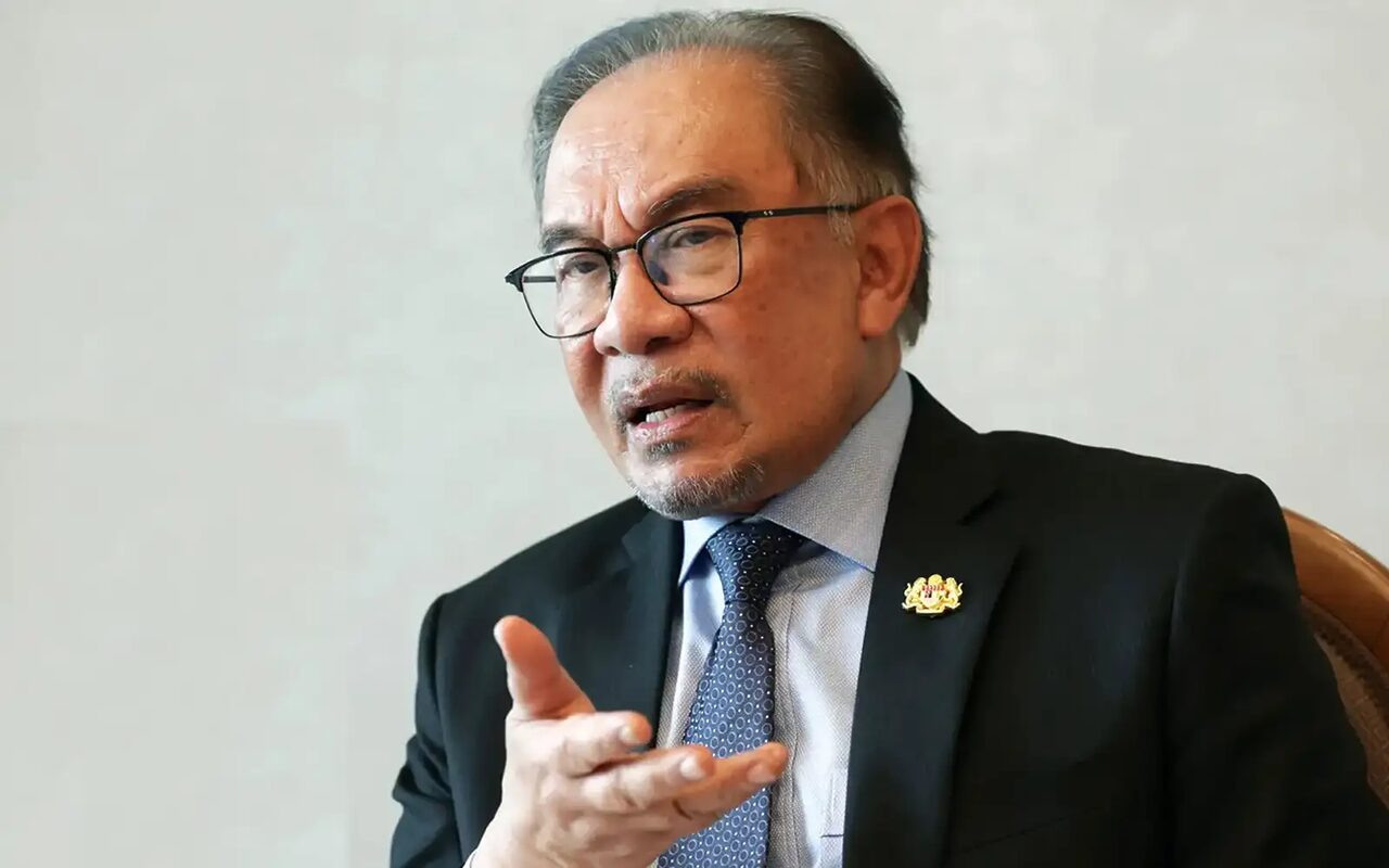 PM Beri Lampu Hijau: PBT Boleh 'Bersihkan' Rumah Ibadat Tanpa Kebenaran Sah