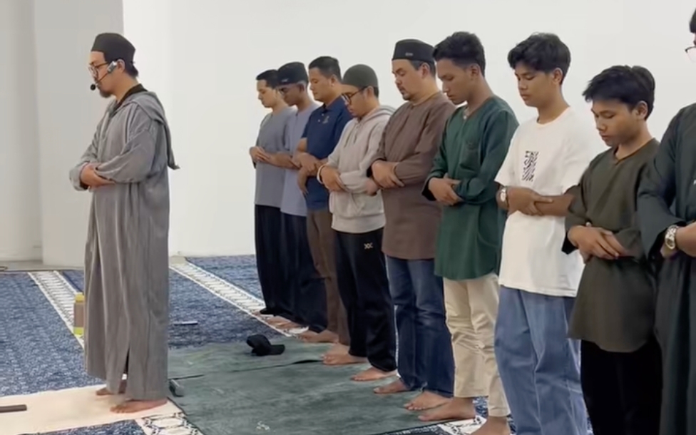 KL East Mall Anjur Solat Tarawih Raih Pujian, Mudahkan Pengunjung Beli-Belah