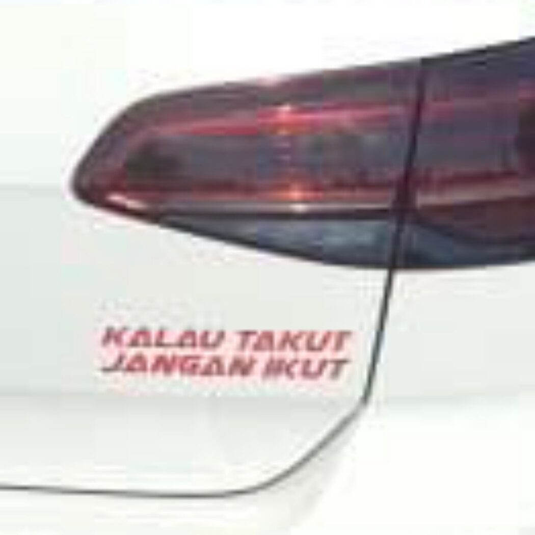 'Kalau Takut, Jangan Ikut' – Volkswagen Golf Dua Tahun Tiada Insurans Disita JPJ Kedah 2 'Kalau Takut, Jangan Ikut' – Volkswagen Golf Dua Tahun Tiada Insurans Disita JPJ Kedah