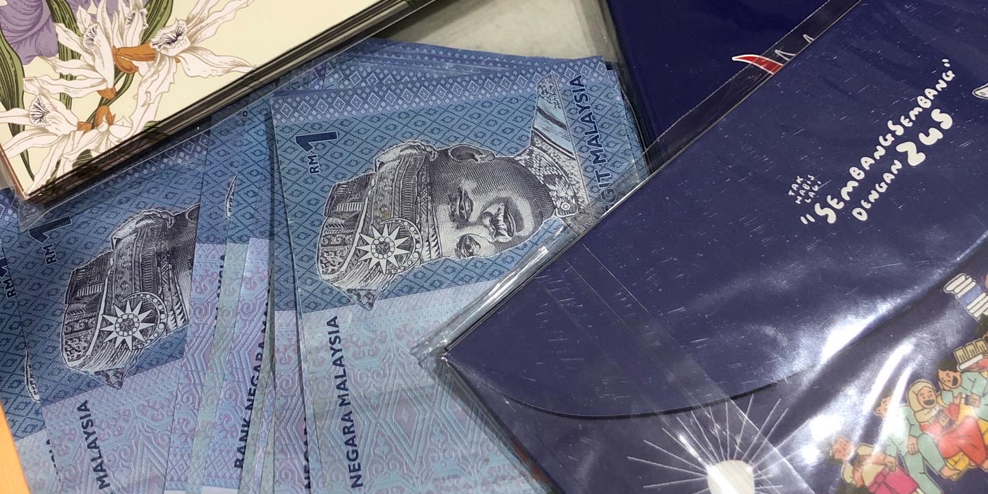 Hina Sangatkah RM3? Polemik Duit Raya 'Sedikit' Cetus Perdebatan Hangat Netizen