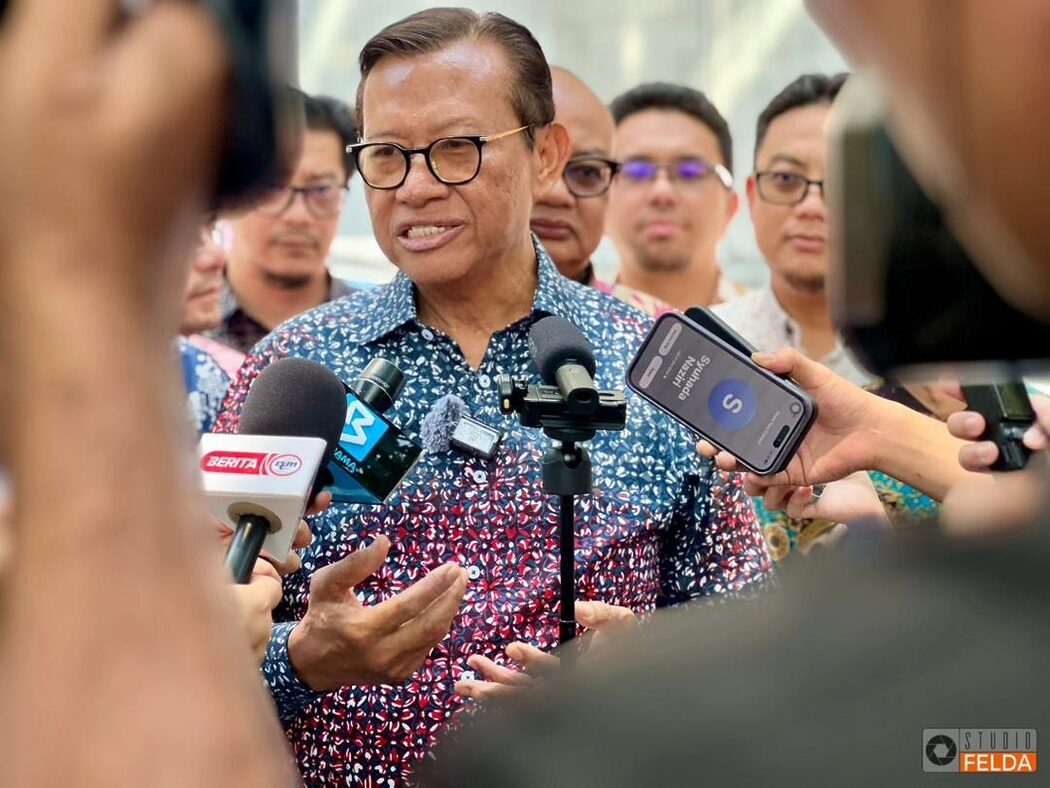 FELDA Cipta Sejarah: B100 Muncul Biodiesel Sawit Tulen Tanpa Fosil Pertama Dunia