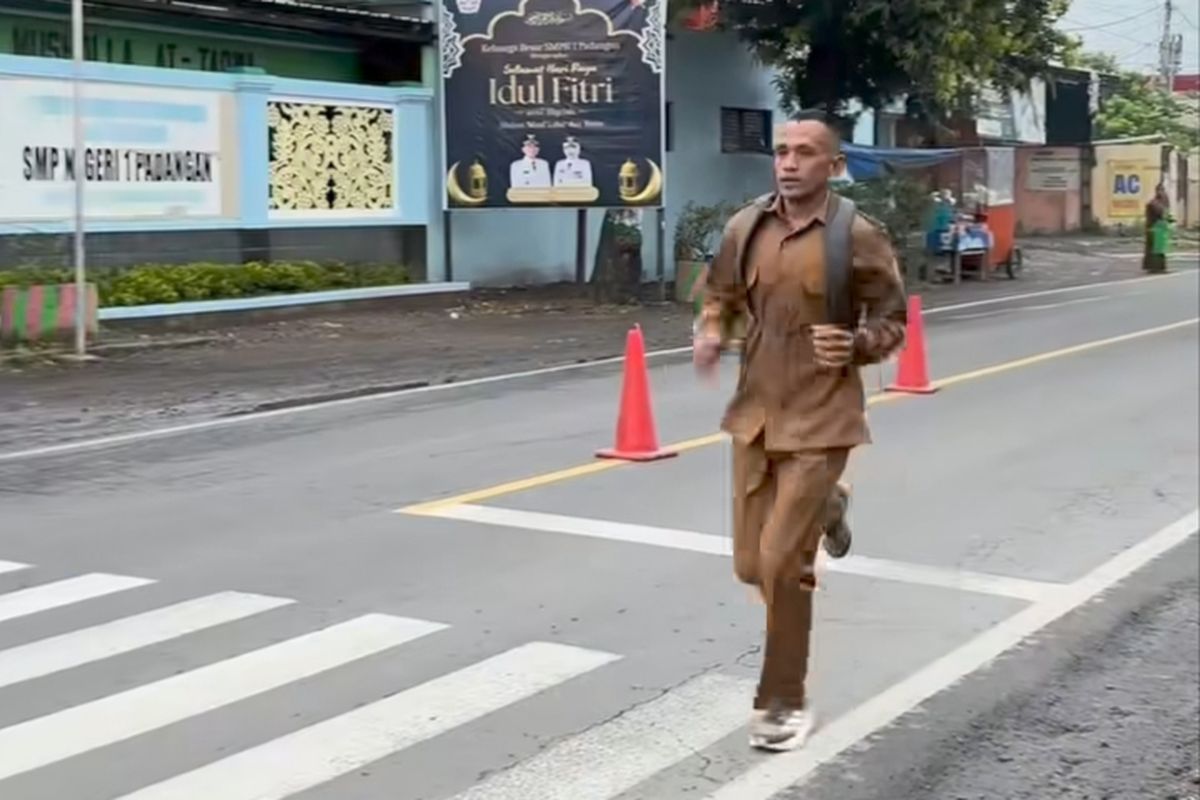 Cikgu PJ Konsisten Lari 4KM Ke Sekolah Setiap Hari Demi Sahut Seruan Kerajaan