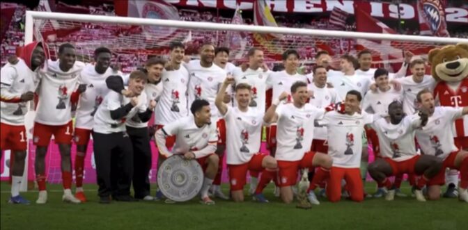 Kisah Di Sebalik Maskot Burung Kakak Tua Pada Baju Keraian Kejuaraan Bayern 2 Bayern