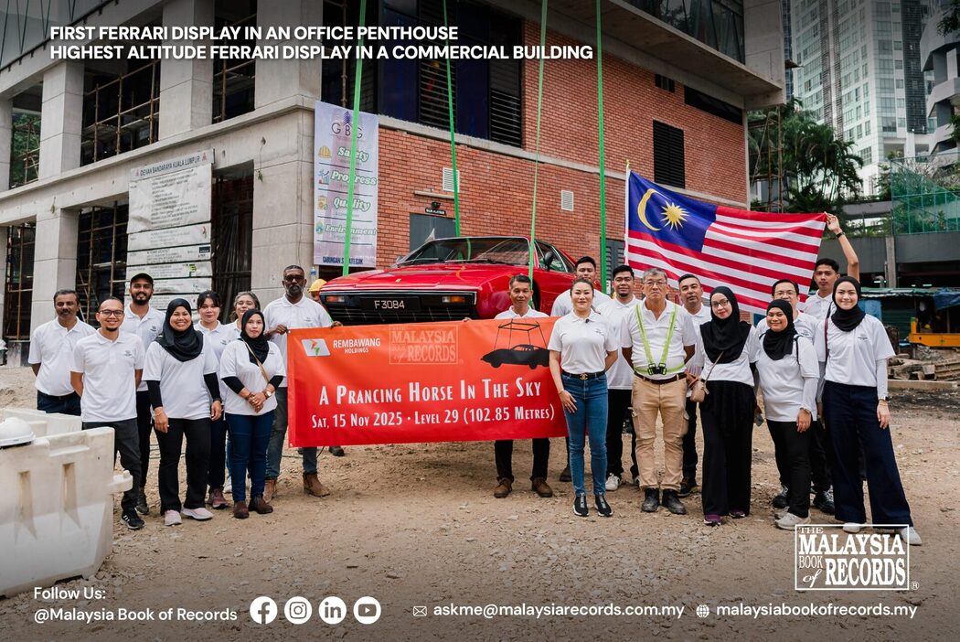 Letak Ferrari Klasik Di Tingkat 29, 'Office Penthouse' Rembawang Cipta 2 Rekod Baharu Malaysia