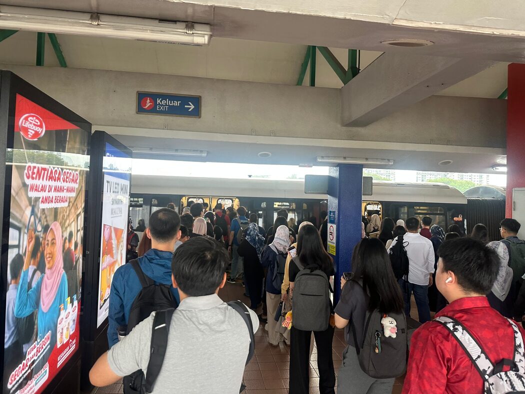 Selangor & KL Mendahului Senarai, Catat Kes Kehilangan Pekerjaan Tertinggi Mac Lalu 2 Selangor & KL Mendahului Senarai, Catat Kes Kehilangan Pekerjaan Tertinggi Mac Lalu