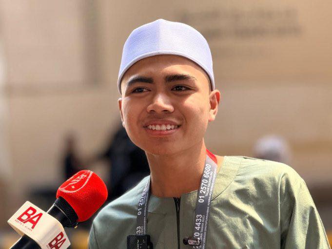 'Terima Kasih Mak' - Berkat Simpanan Ibu Sejak Bayi, Remaja 18 Tahun Bergelar Jemaah Haji Termuda 2026