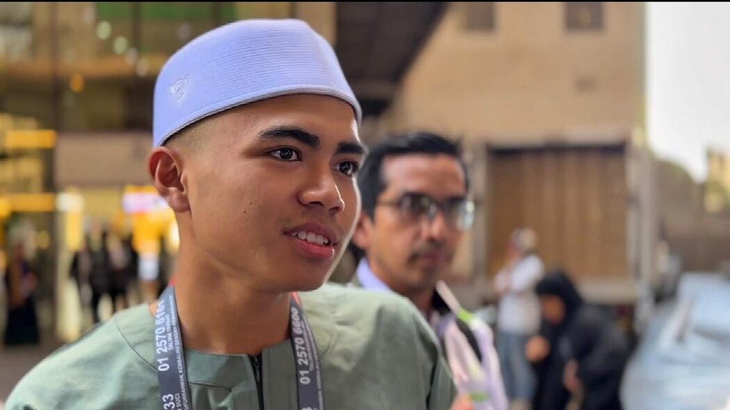 'Terima Kasih Mak' - Berkat Simpanan Ibu Sejak Bayi, Remaja 18 Tahun Bergelar Jemaah Haji Termuda 2026
