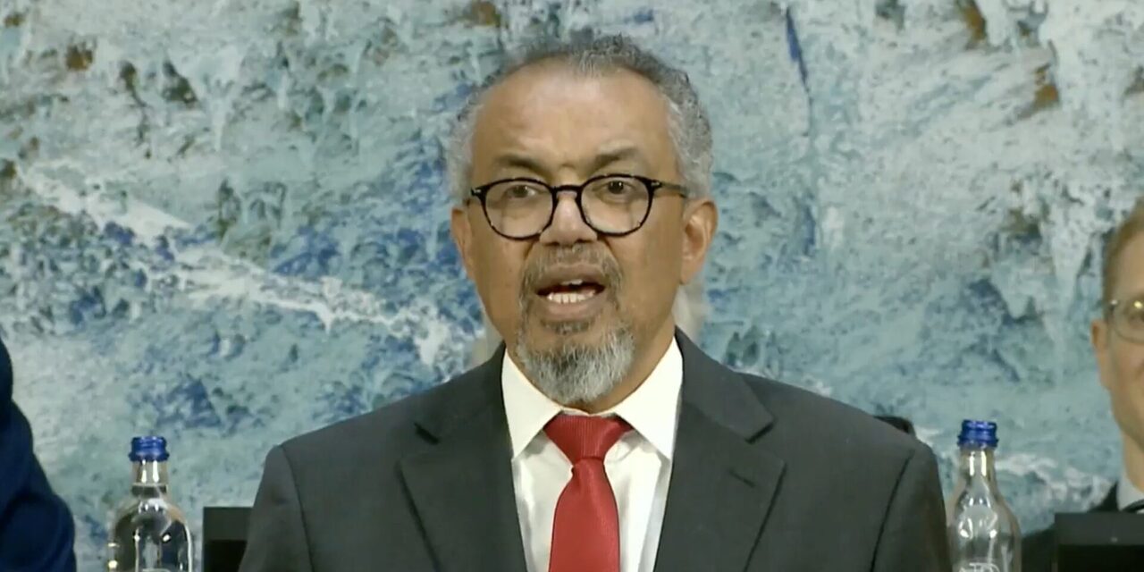 Gegarkan WHA79: Ketua Pengarah WHO Angkat Slogan 'Malaysia Boleh', Seru Dunia Contohi Semangat Negara Kita