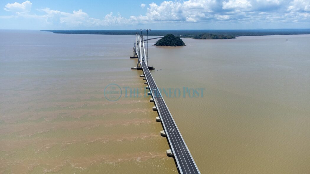 Sarawak Cipta Sejarah: Jambatan Batang Lupar 1 Kini 'Jambatan Sungai Terpanjang' Di Malaysia 3 Sarawak Cipta Sejarah: Jambatan Batang Lupar 1 Kini 'Jambatan Sungai Terpanjang' Di Malaysia