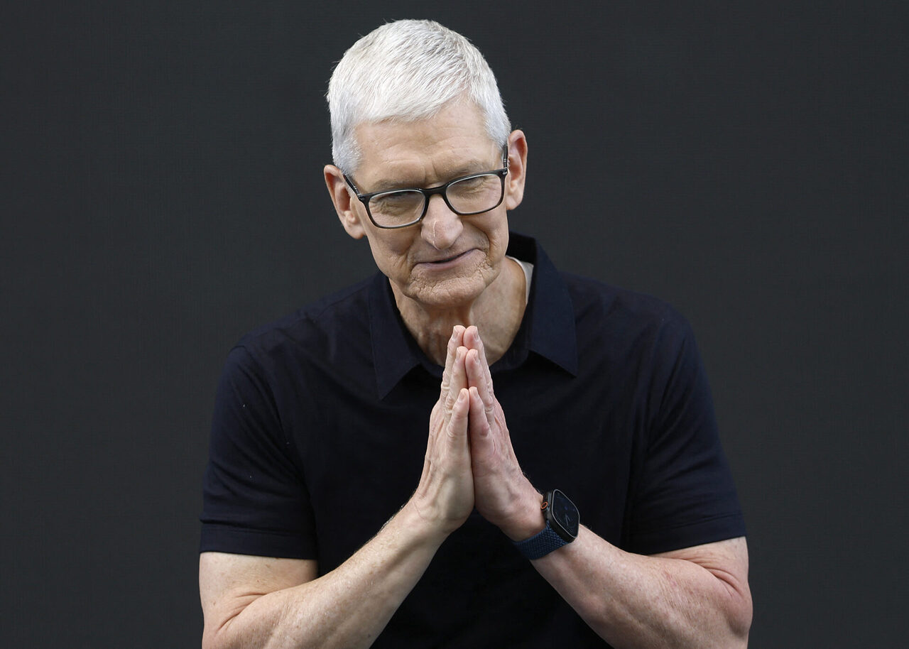 Tim Cook Sahkan Kenaikan Harga Produk Apple Tidak Dapat 'Dielakkan'