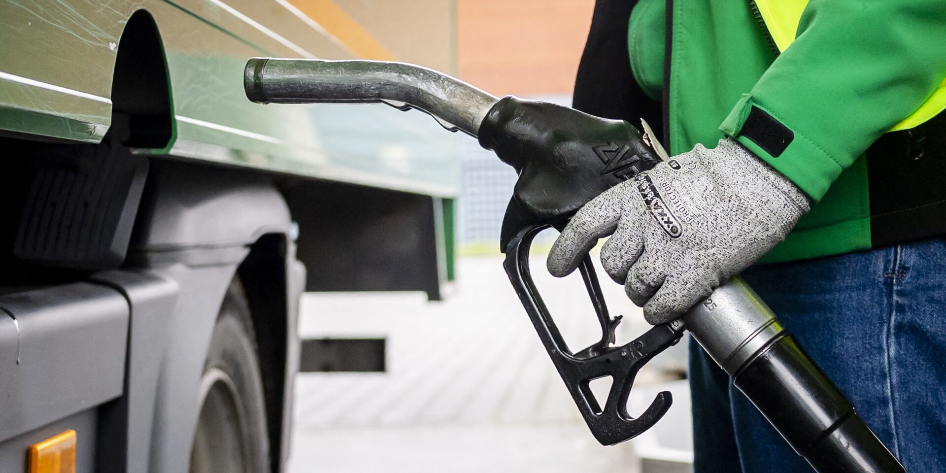 Mekanisme Baharu Subsidi Diesel: Siapa Yang Layak Dapat 200 Liter Hingga 300 Liter Sebulan?