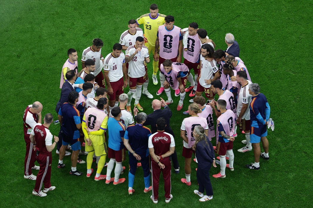 Wenger: FIFA Akan Kaji Semula 'Hydration Break' Selepas Terima Banyak Kritikan 3 Wenger: FIFA Akan Kaji Semula 'Hydration Break' Selepas Terima Banyak Kritikan