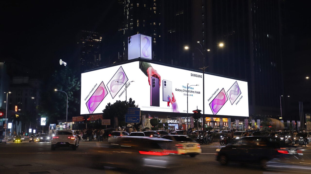 Wajah Baharu CuBig @ KLCC Junction: Revolusi Pengiklanan DOOH 3D Bersama Samsung