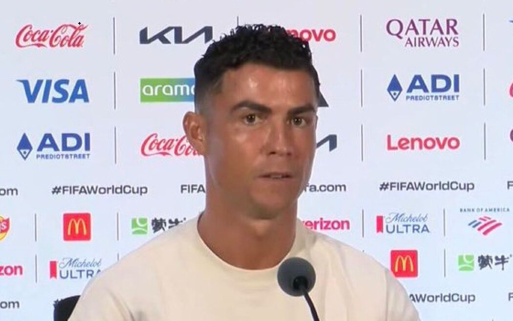 Cristiano Ronaldo Minta Wartawan 'Haters' Tanya Soalan Dan Ambil Peluang Untuk Menyindirnya 2 Ronaldo
