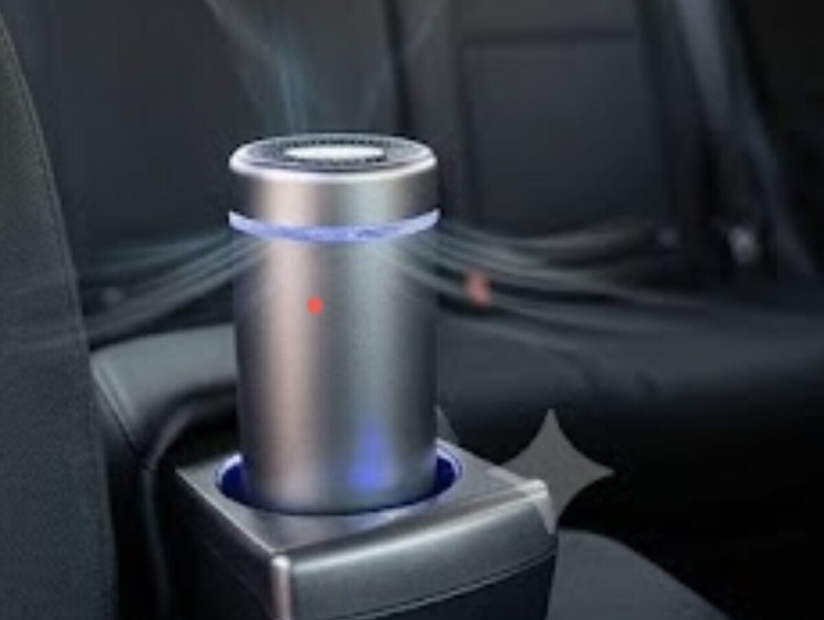 Kereta Cepat Berhabuk? Ini Cara Mudah Kekalkan Kebersihannya 8 Gunakan car air purifier untuk selesaikan isu kereta cepat berhabuk