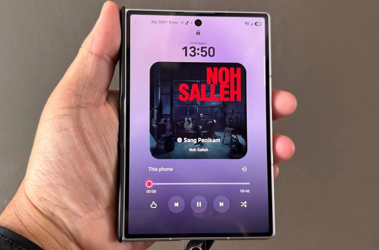 Samsung Galaxy Fold8