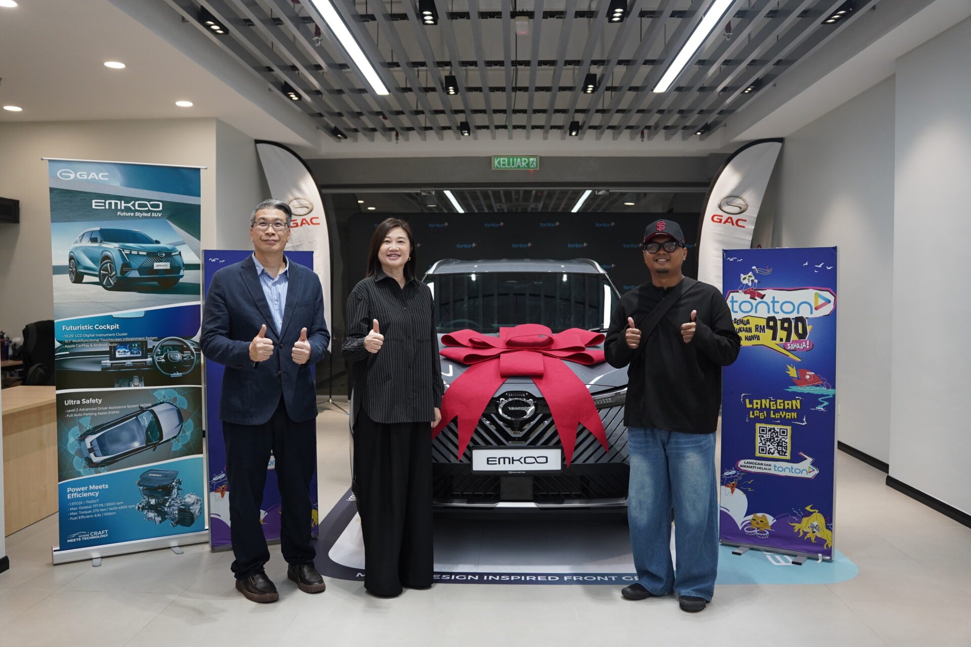 Tonton Non Stop, On Top! Labuh Tirai, Pelajar Bawa Pulang Kereta GAC EMKOO 1.5L Turbo 2 Tonton Non Stop, On Top! Labuh Tirai, Pelajar Bawa Pulang Kereta GAC EMKOO 1.5L Turbo