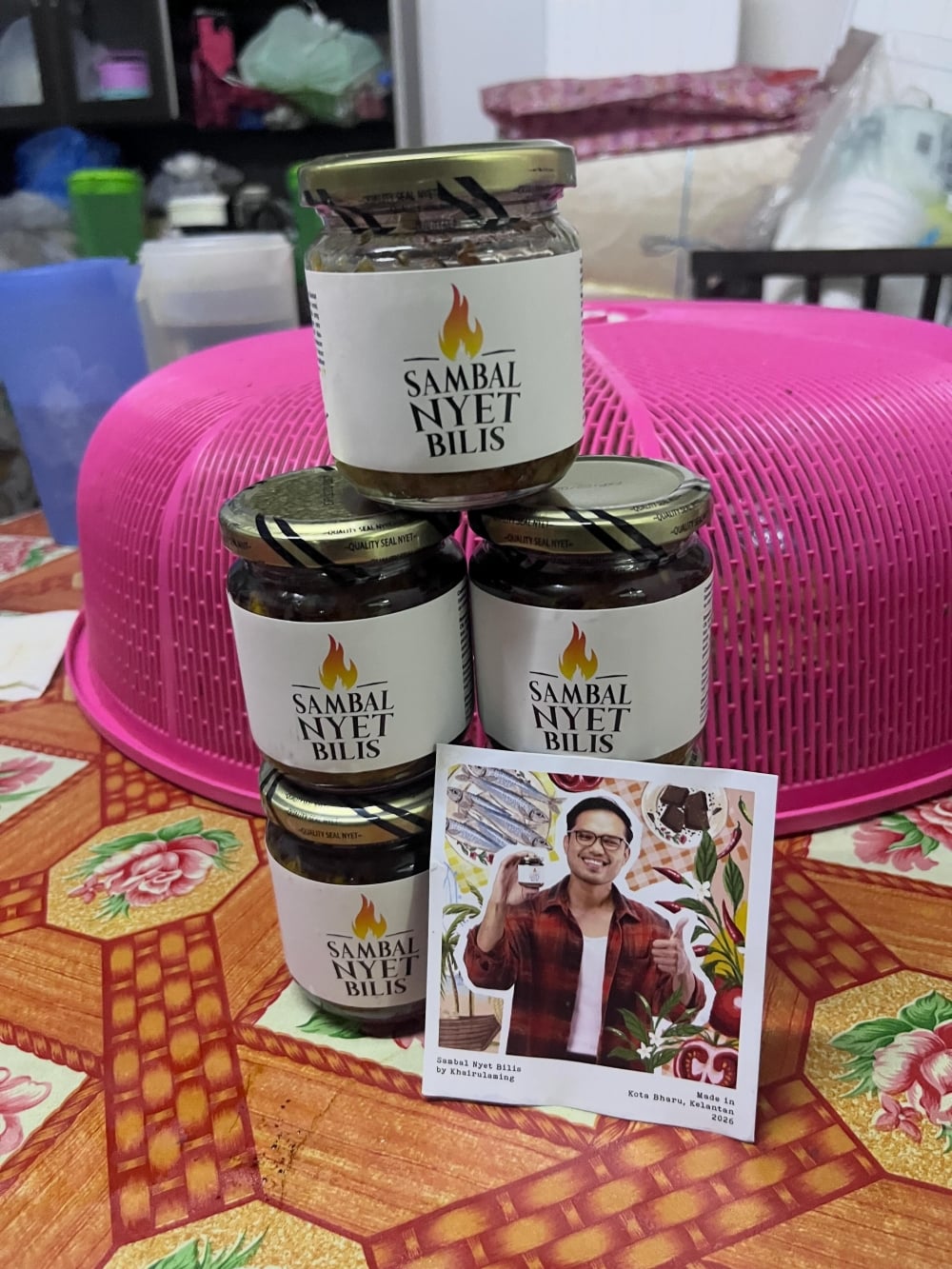 Ini Review Terawal Sambal Nyet Bilis KA, Khairul Aming Terkejut Ada Yang Makan Cicah Biskut 4 Ini Review Terawal Sambal Nyet Bilis KA, Khairul Aming Terkejut Ada Yang Makan Cicah Biskut
