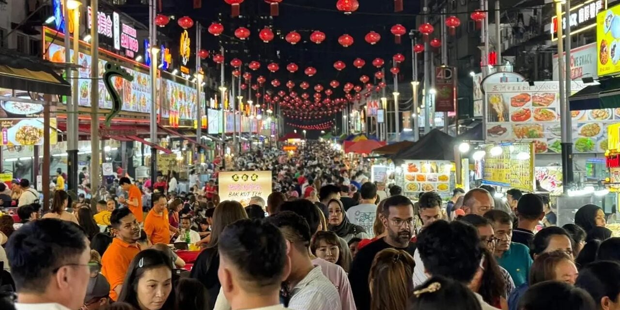 Kenapa Ramai Sangat Warga Asing Suka Pindah Ke Malaysia? Dokumentari CNA Ini Dedah Realiti Sebenar