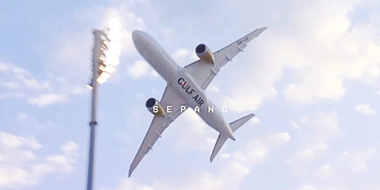 Buat Julung Kali, Gulf Air Tampil Pertunjukan Ruang Udara Khas Di Litar Sepang Sebelum F1 Bermula