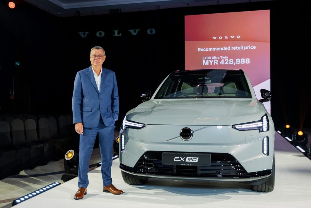 Volvo EX90 Rasmi Dilancar di Malaysia: SUV EV CKD 7-Tempat Duduk, Harga Bermula RM428,888 2 Volvo EX90 Rasmi Dilancar di Malaysia: SUV EV CKD 7-Tempat Duduk, Harga Bermula RM428,888