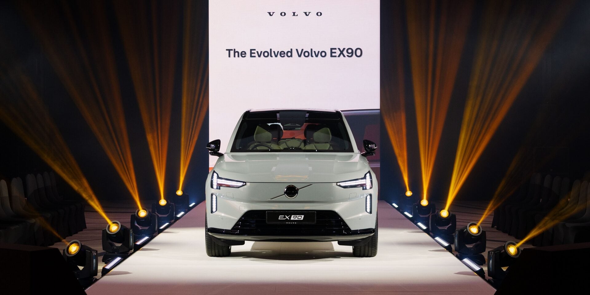 Volvo EX90 Rasmi Dilancar di Malaysia: SUV EV CKD 7-Tempat Duduk, Harga Bermula RM428,000