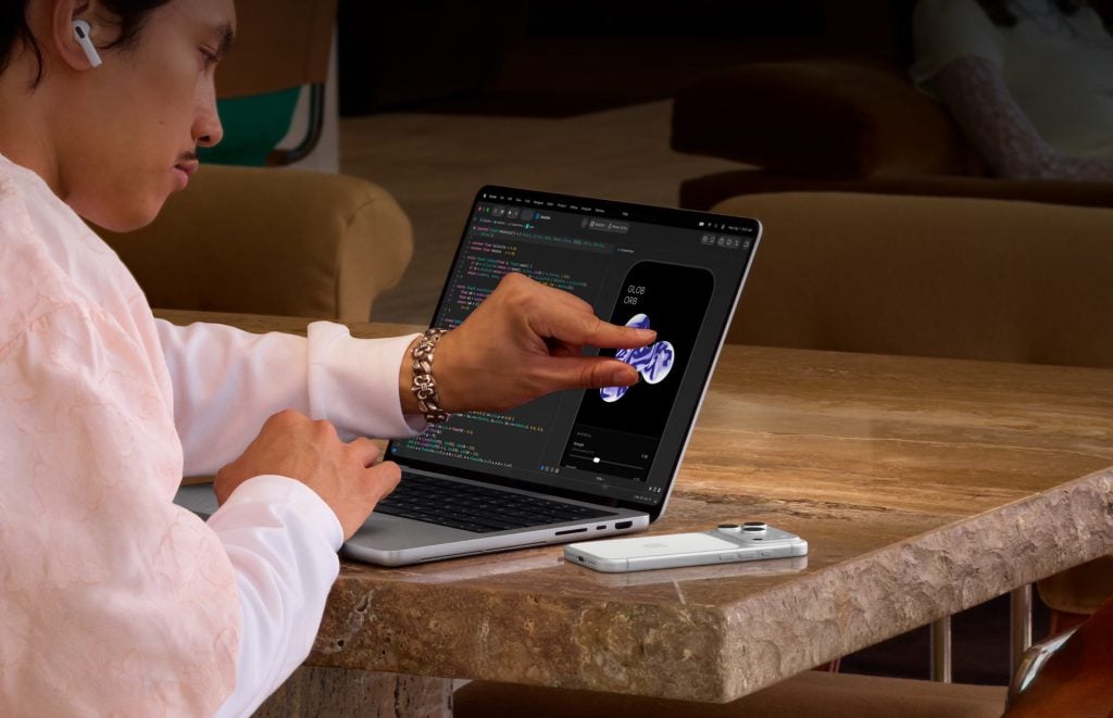 MacBook Pro Baharu Cecah RM66,573, Harga Boleh Bawa Pulang Proton Saga Siap Ada Baki 4 MacBook Pro Baharu Cecah RM66,573, Harga Boleh Bawa Pulang Proton Saga Siap Ada Baki